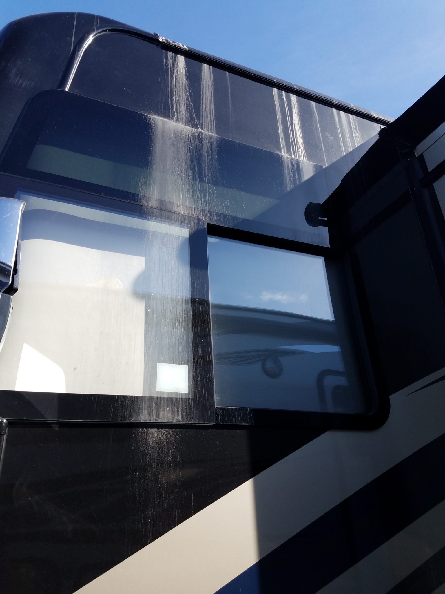 Preventing Black Streaks and RV Gutter Lip Review