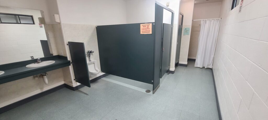 Clean Rest Rooms at Days End RV Park