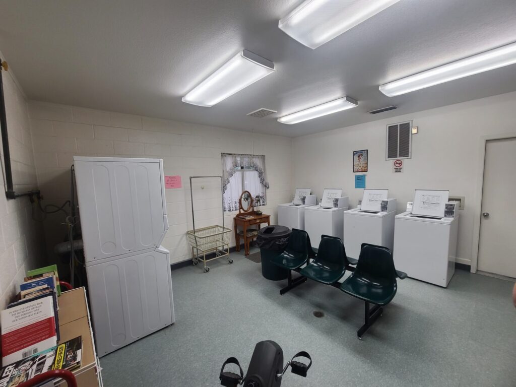 Laundry Room Days End RV Park
