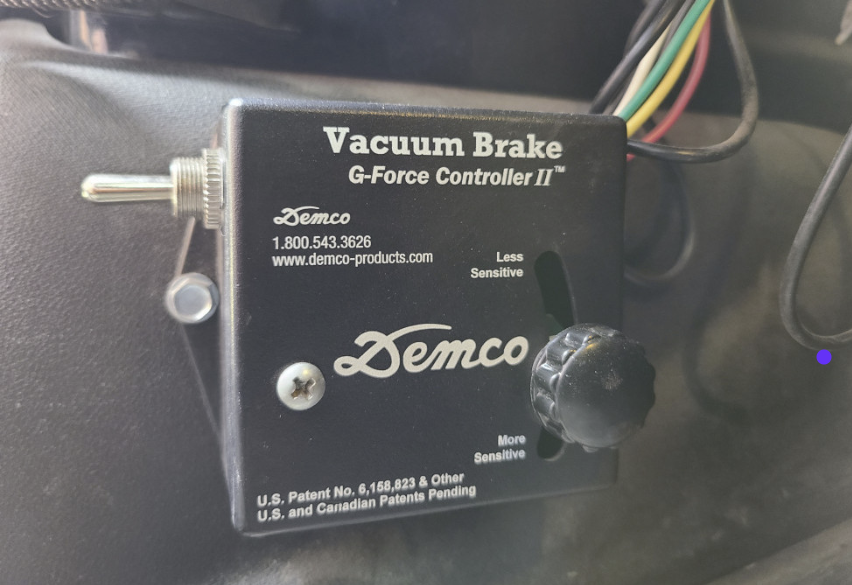 Demco Stay-In-Play DUO