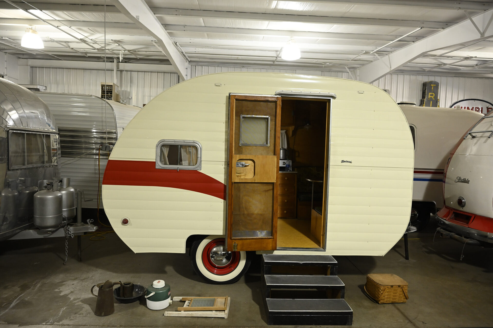 jack sisemore travel trailers