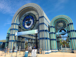 SeaWorld San Antonio Entrance