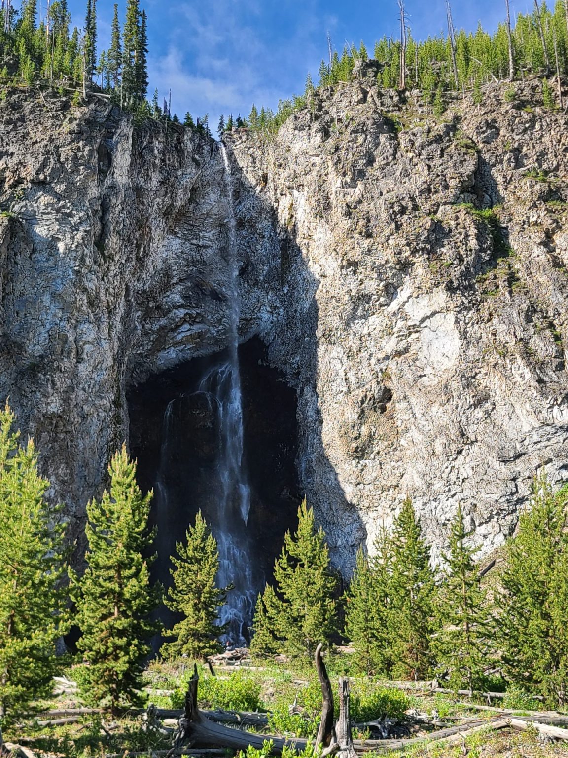 Hiking Yellowstone National Park Exploring Imperial Geyser