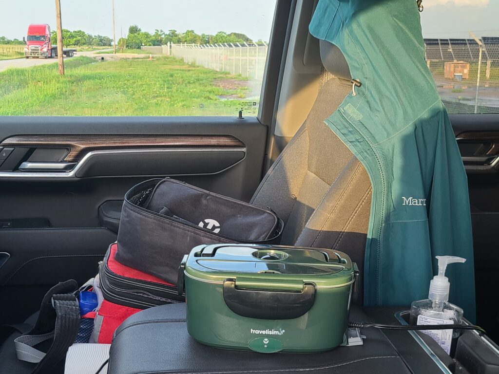 TRAVELISIMO Heated Lunch Box