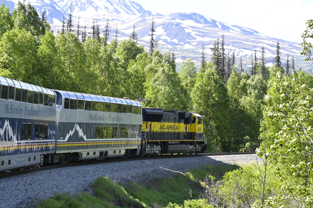 Alaska & Yukon CruiseTour