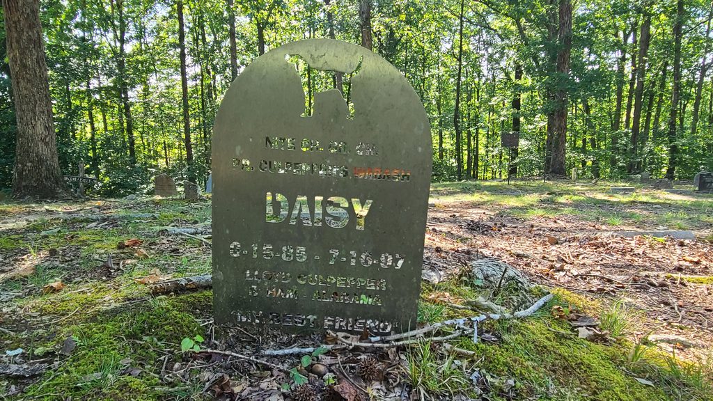 Coon Dog Cemetery grave markers